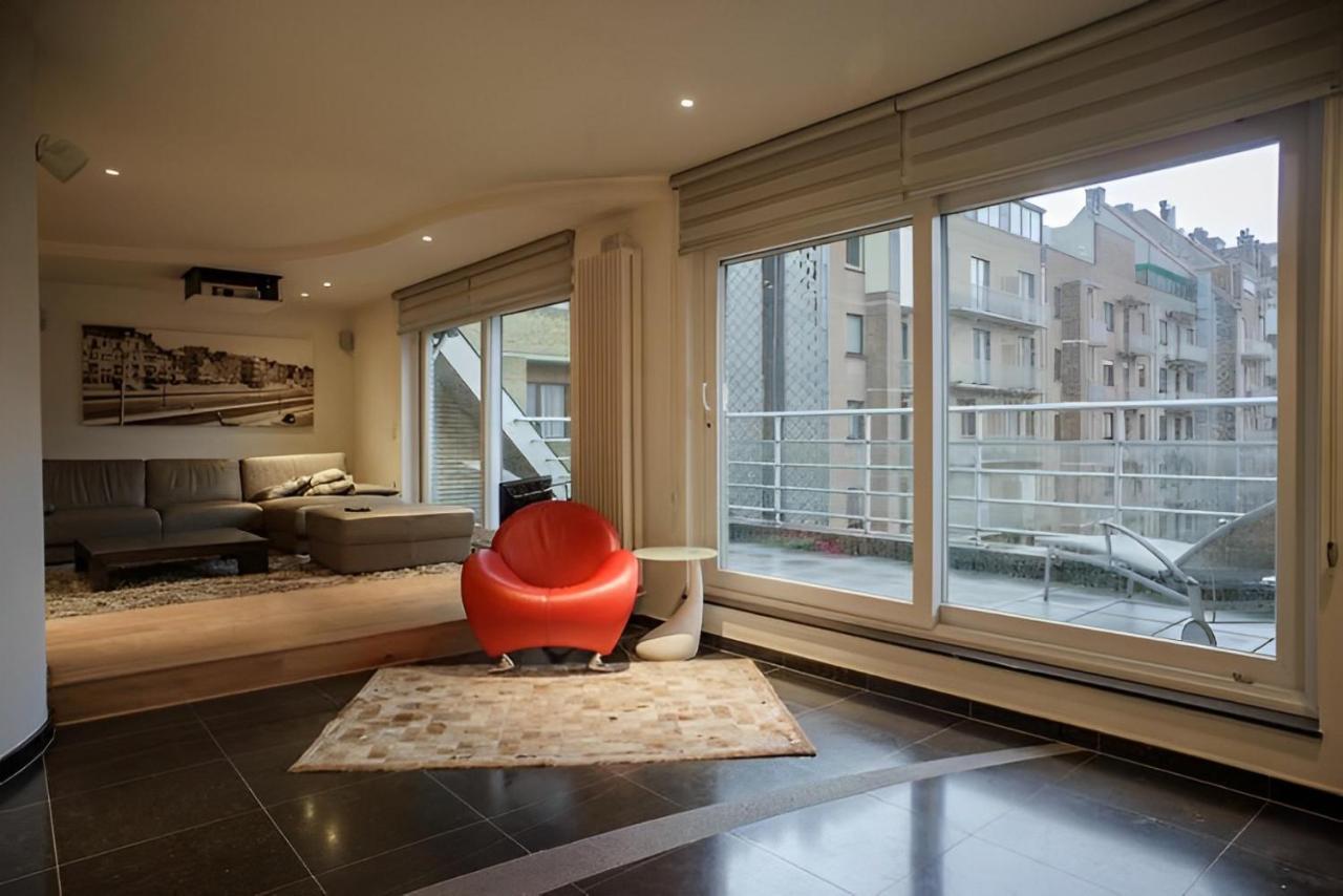 Big And Comfortable Triplex In Knokke Ngoại thất bức ảnh